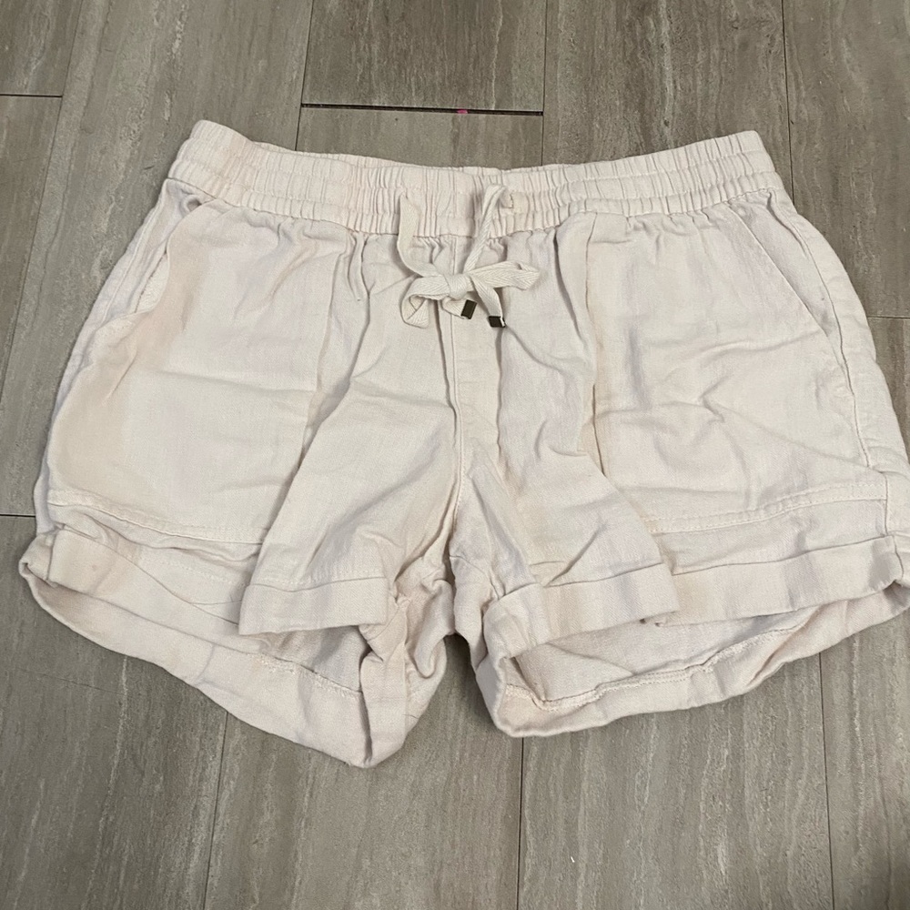 Old Navy linen shorts